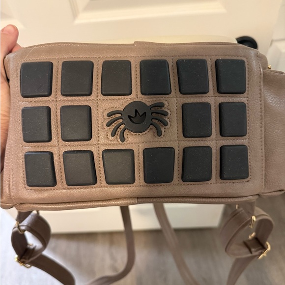 Itzy Ritzy Boss Mini - Picture 6 of 7